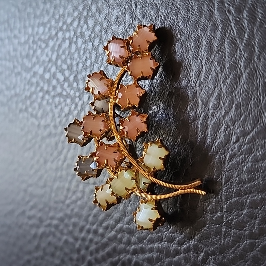 Vtg Brooch